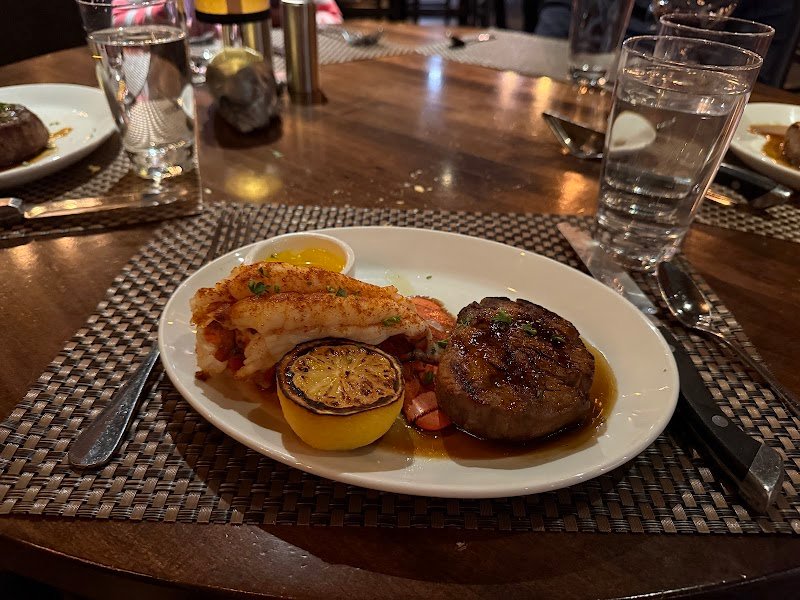 Morton's Grille Niagara Falls