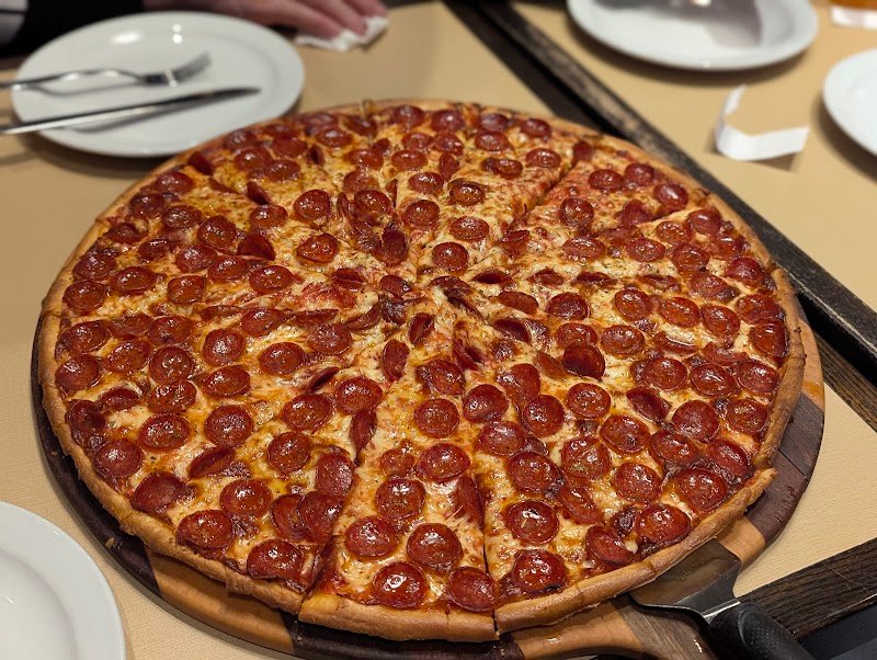 Mossimo's Pizza & Subs