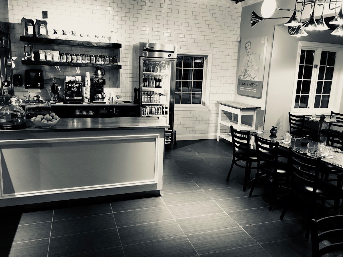 Revalee Brunch Caffe