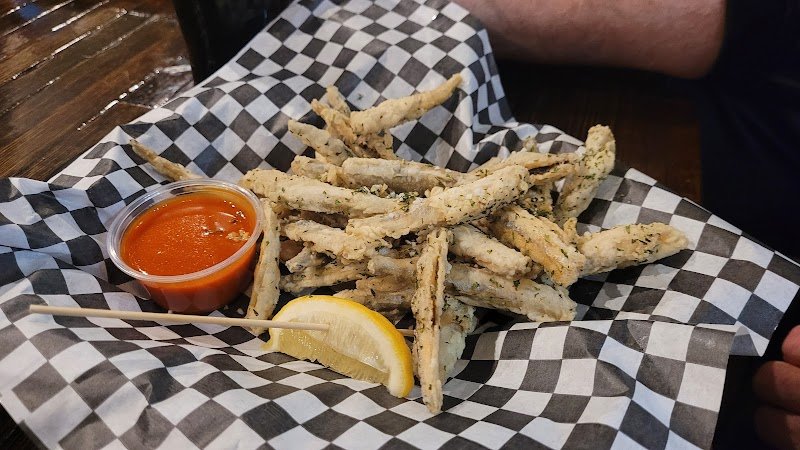 Steele and Clover Public House