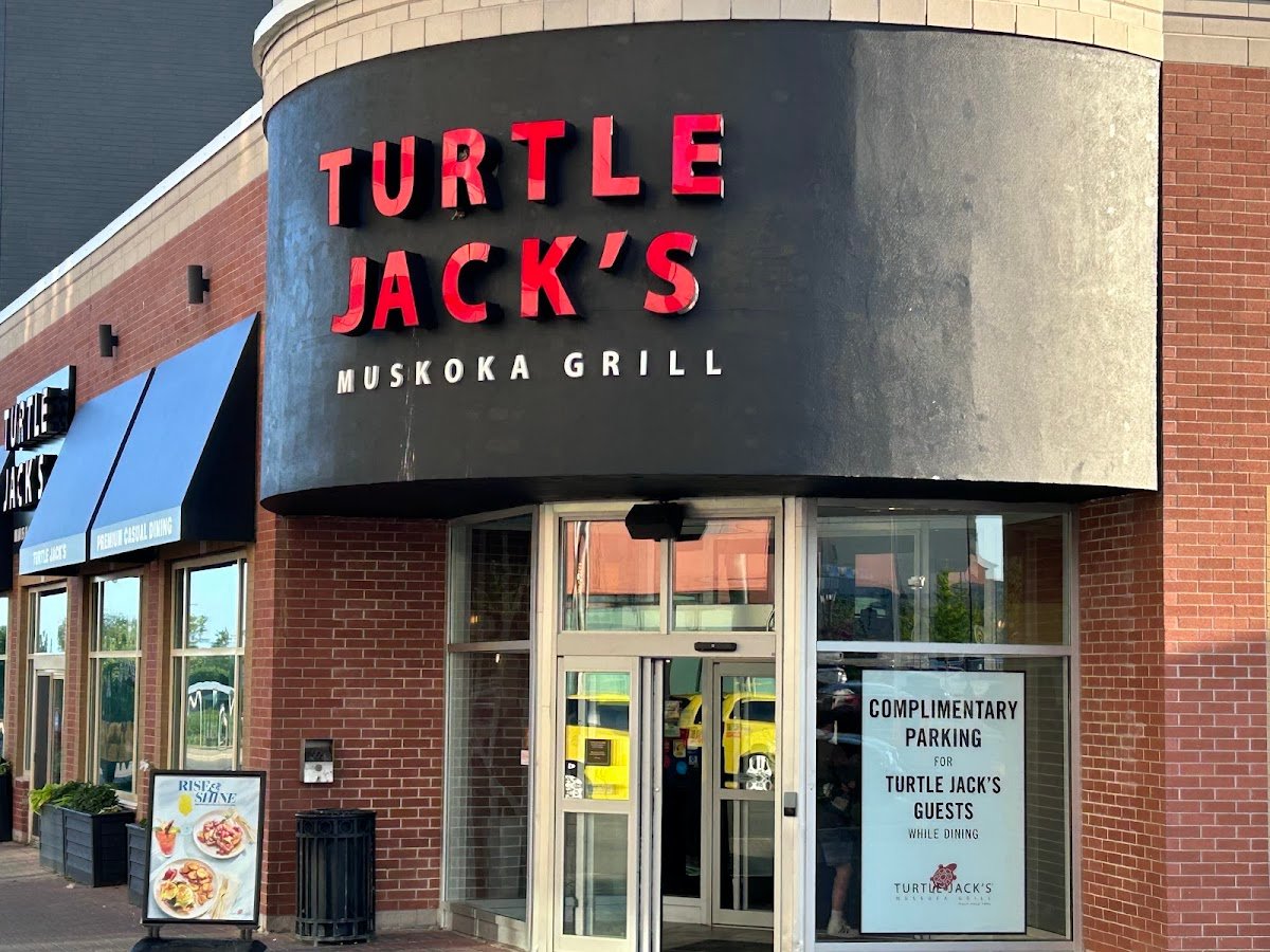 Turtle Jack's Niagara Falls